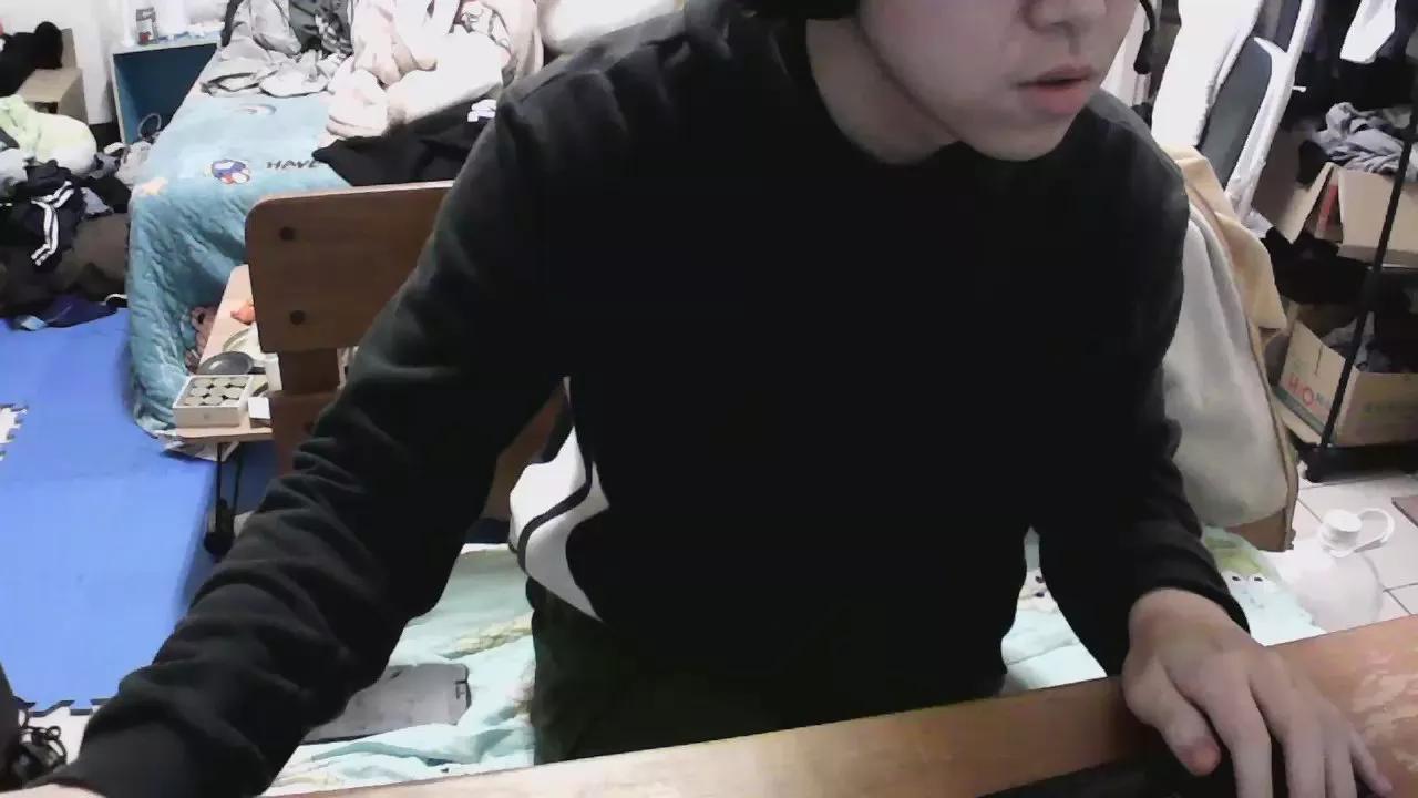 rayo220 on Cam4 