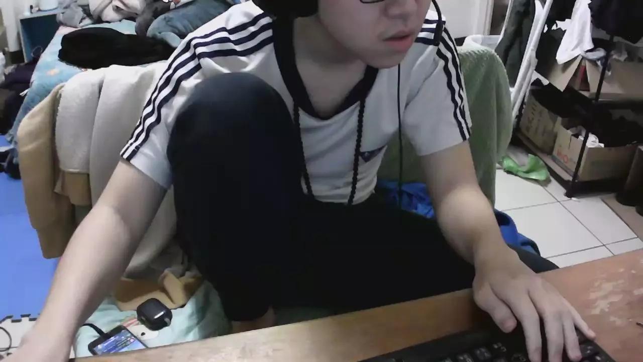rayo220 on Cam4 