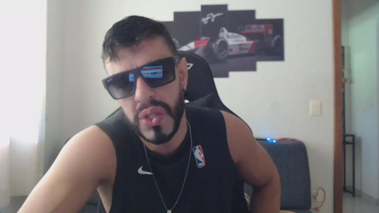 Rickferrari2023 on Cam4 