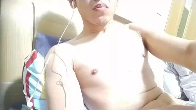 s730921 on Cam4 