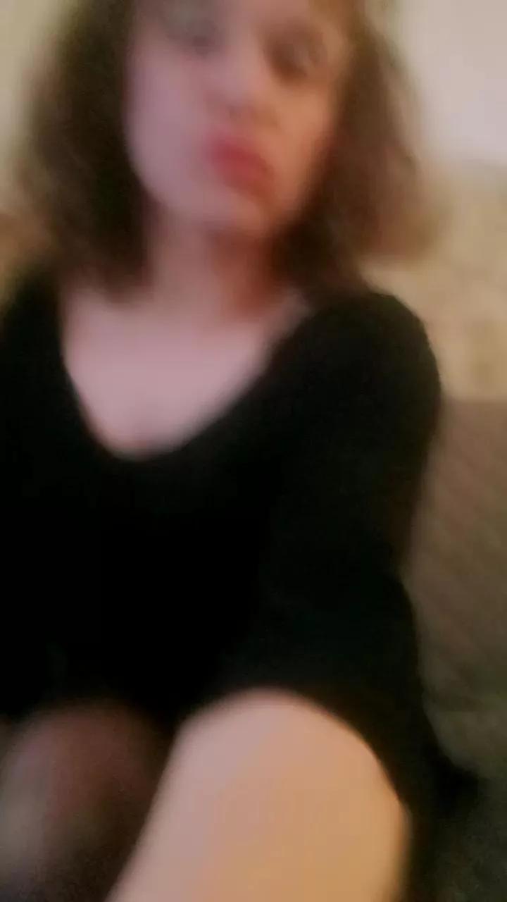 SabrinaTrv on Cam4 