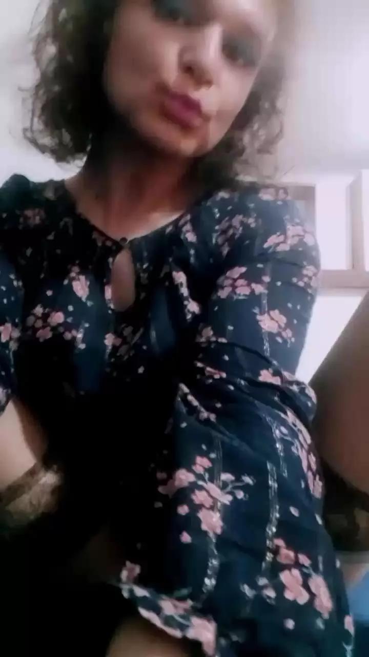 SabrinaTrv on Cam4 