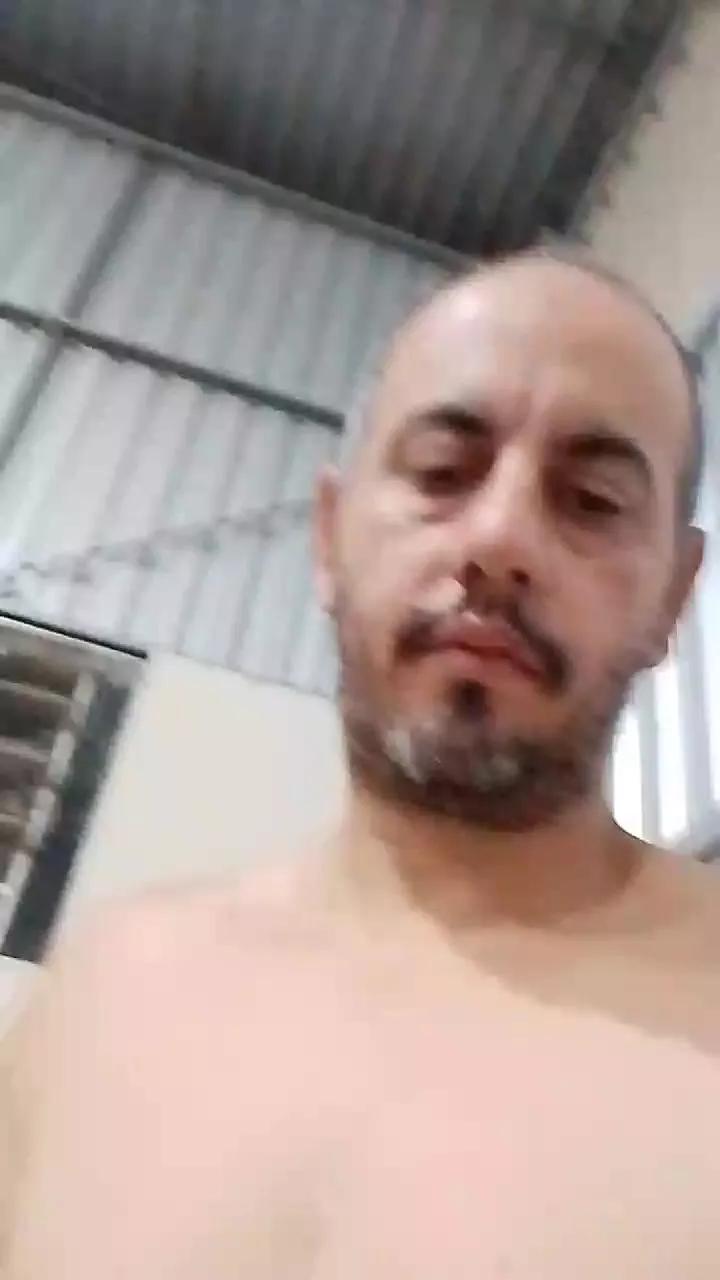 sedutor410 on Cam4 