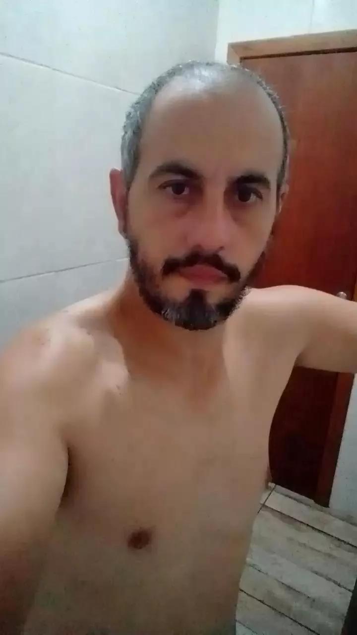 sedutor410 on Cam4 
