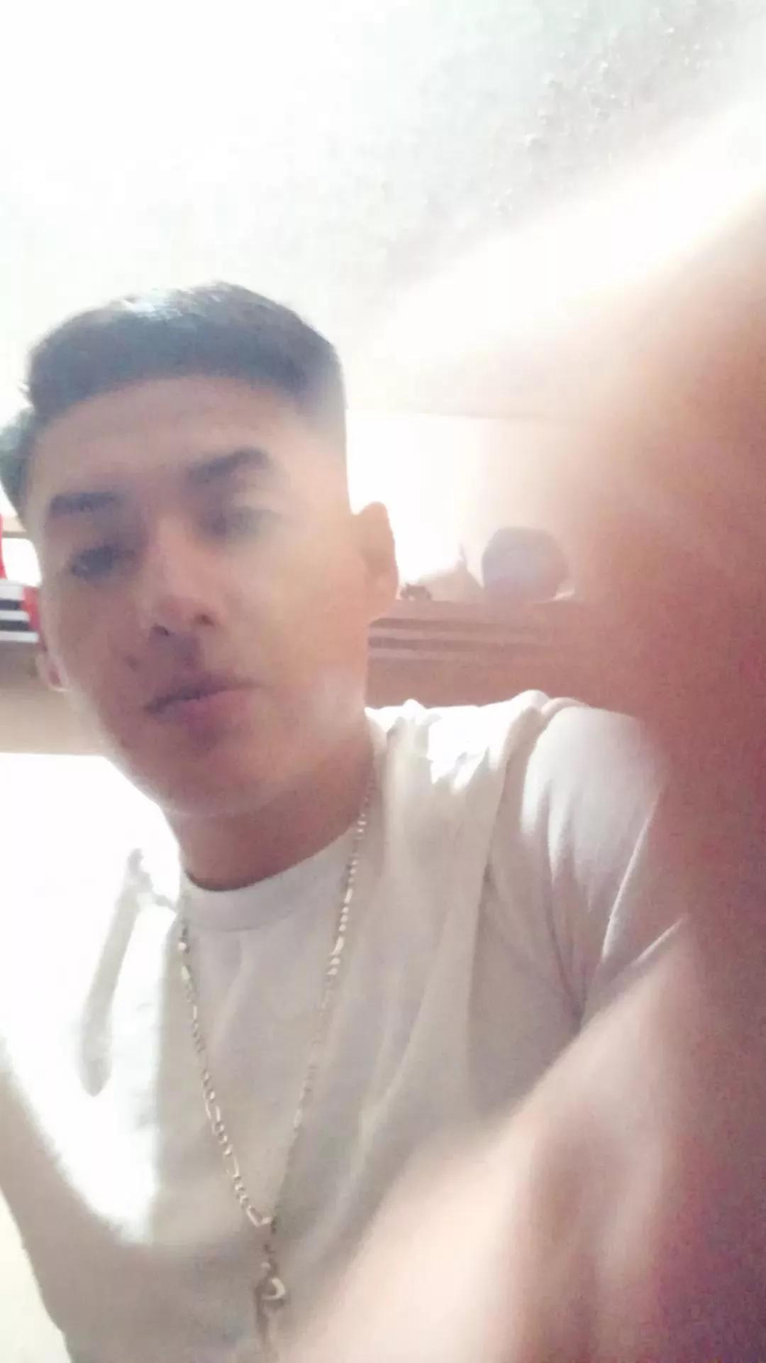 Sexlatin9928 on Cam4 