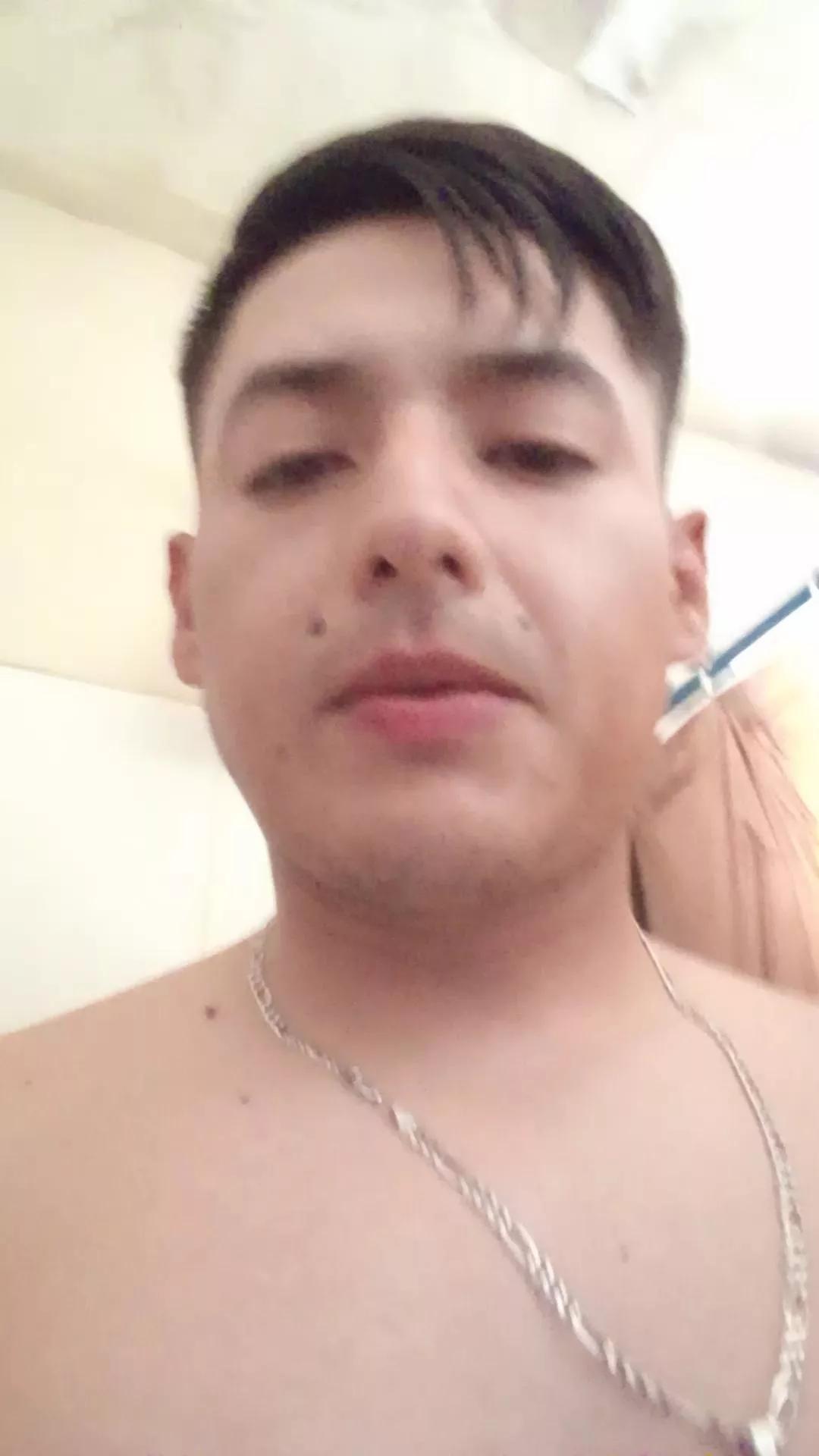 Sexlatin9928 on Cam4 