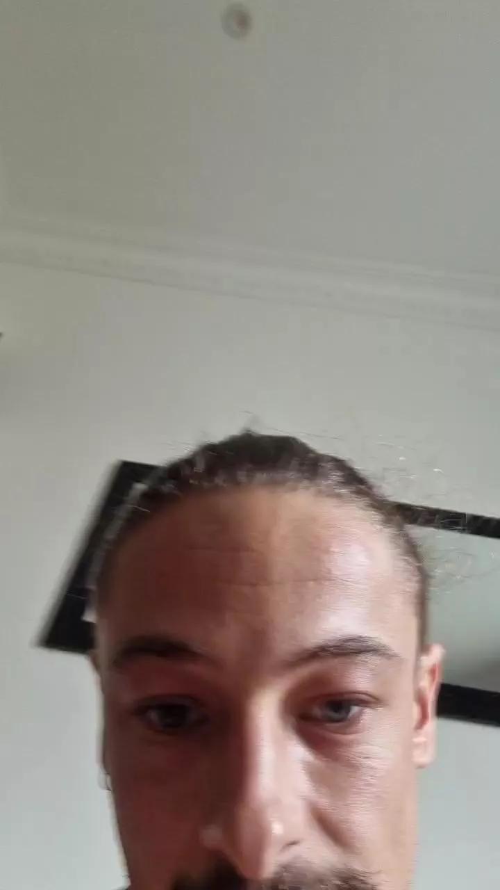 SexySayajin on Cam4 
