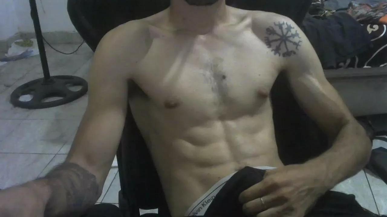 Sl1mb0y on Cam4 
