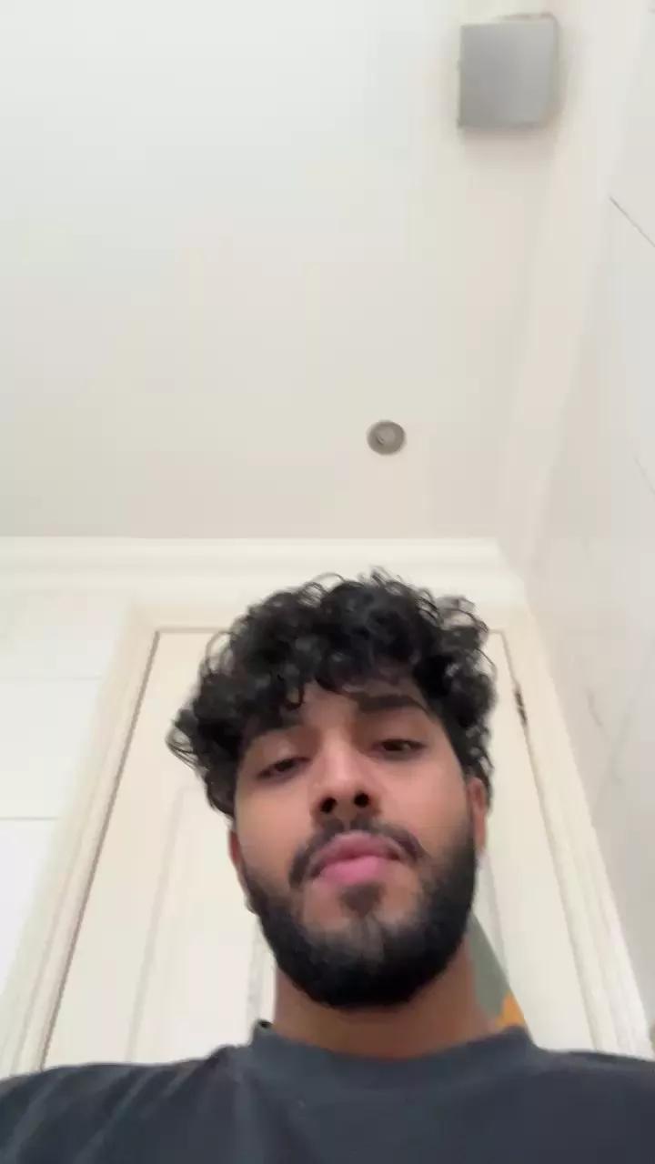 sloppy69_sexy on Cam4 