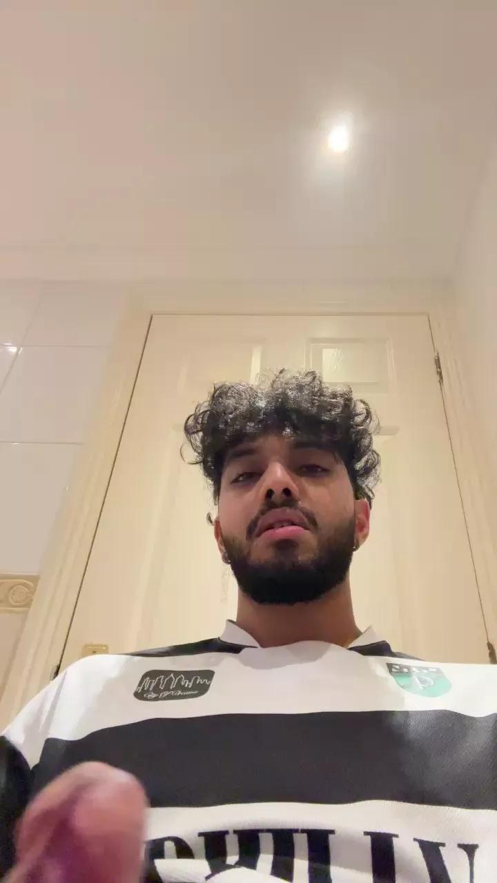 sloppy69_sexy on Cam4 
