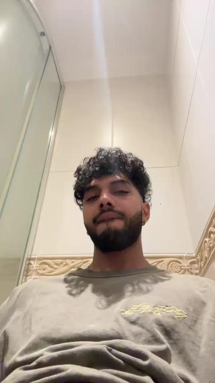 sloppy69_sexy on Cam4 