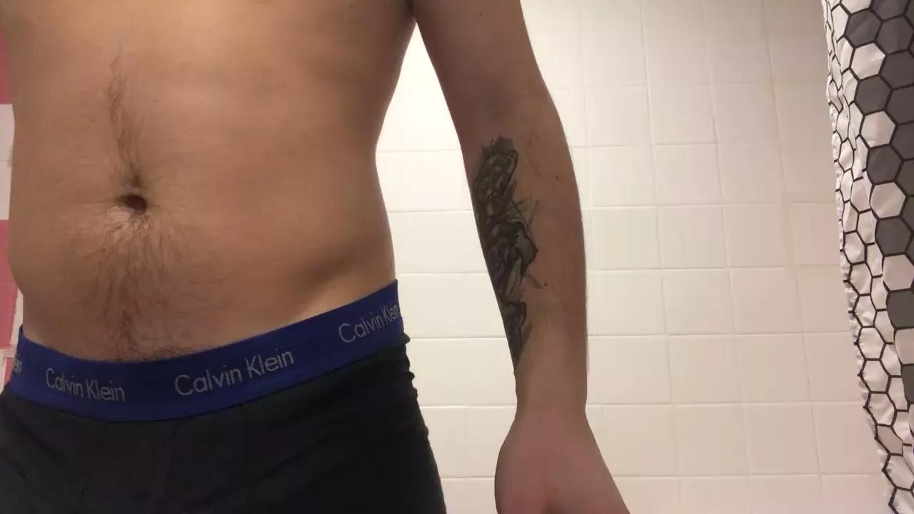 Smallboy69 on Cam4 