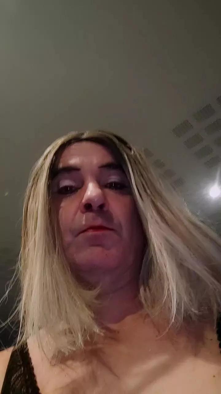 soniapopers on Cam4 
