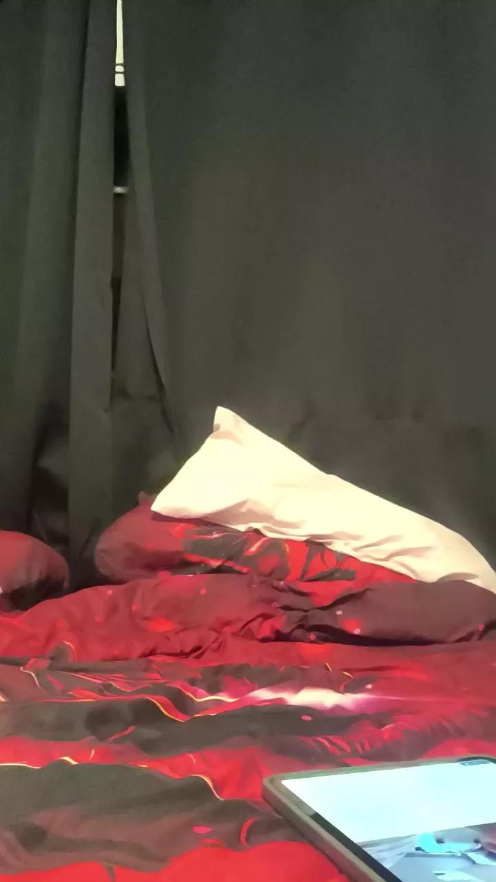 spanish_1980 on Cam4 