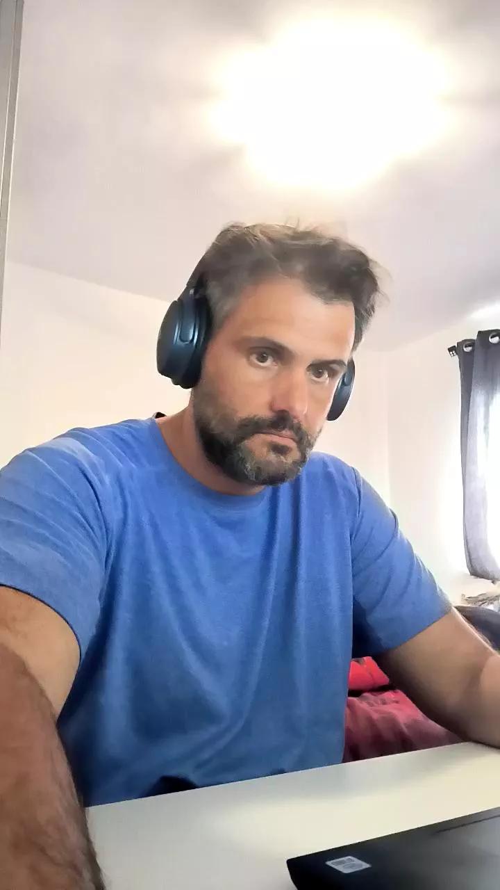 spanish_1980 on Cam4 