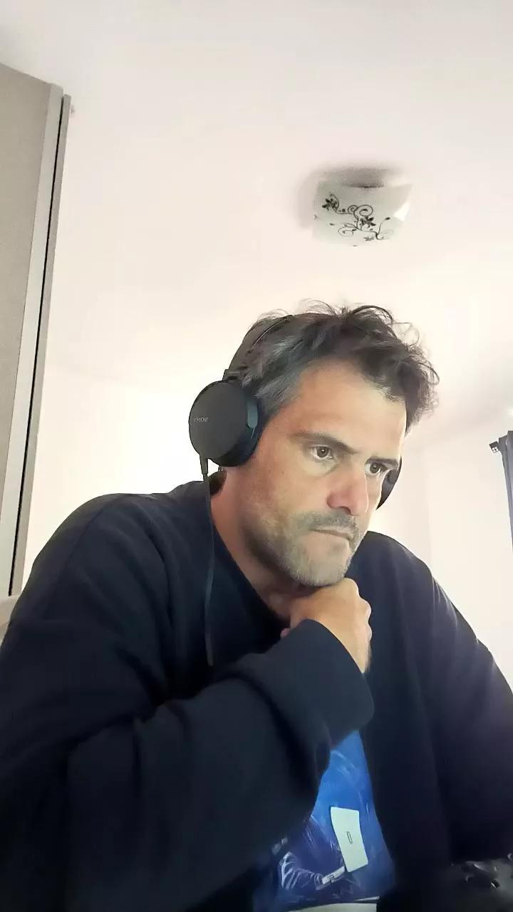 spanish_1980 on Cam4 
