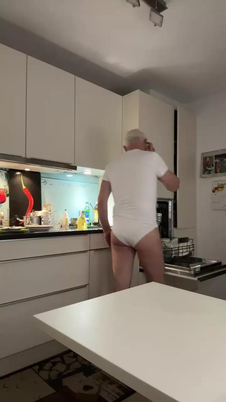 Strolch1707 on Cam4 