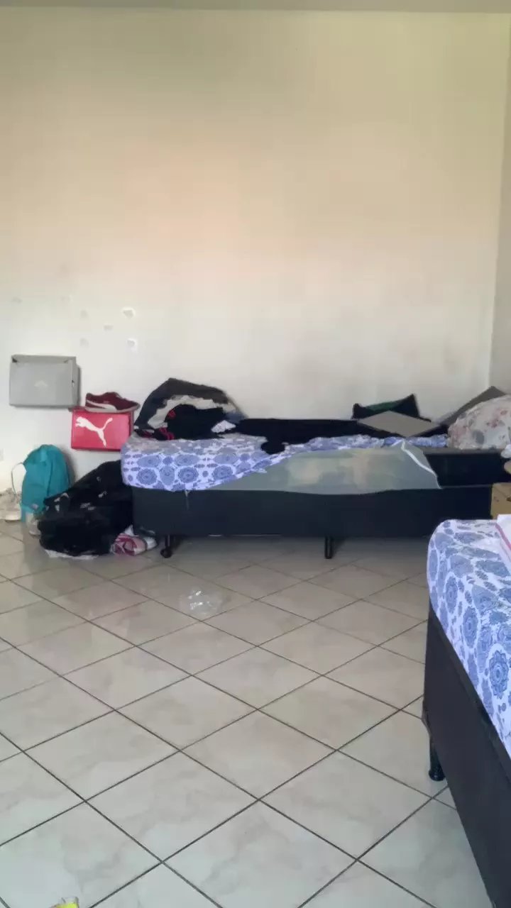 Offline TF20cm on Cam4