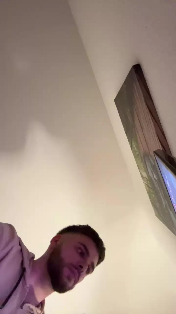 ThorOdinson03 on Cam4 