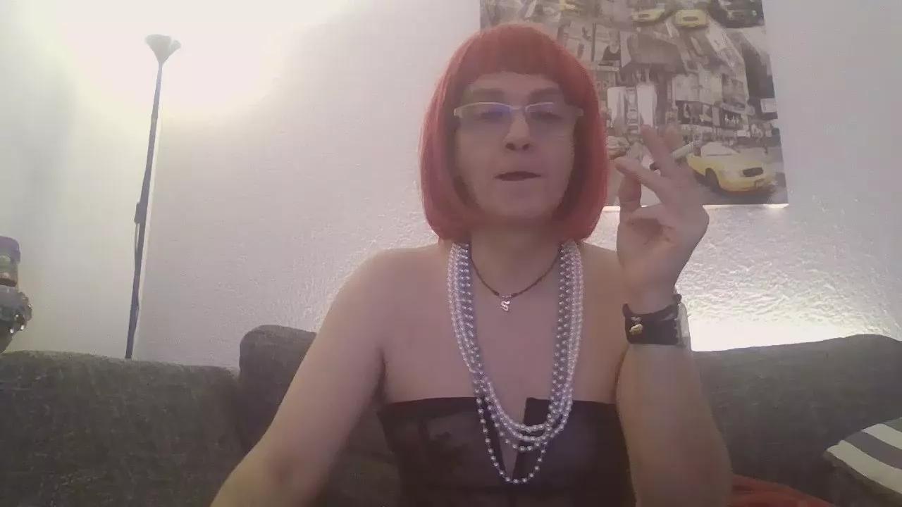 tittytravis on Cam4 