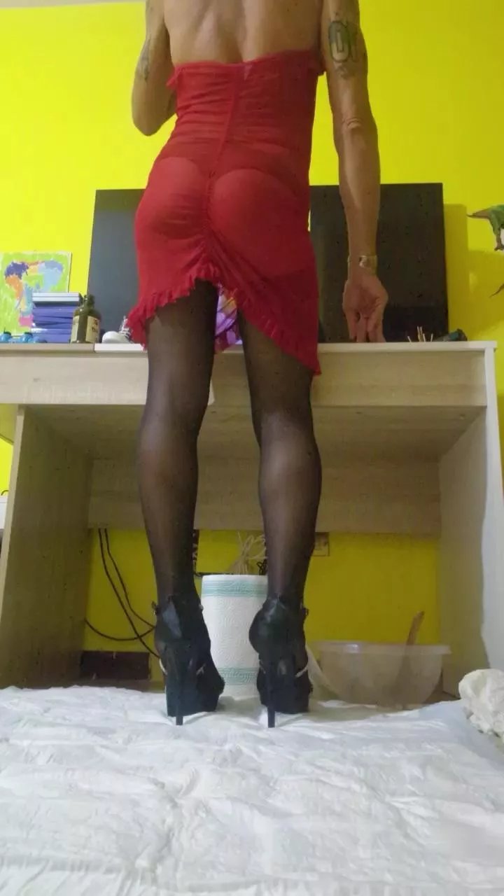 Offline Trillyfun69 on Cam4