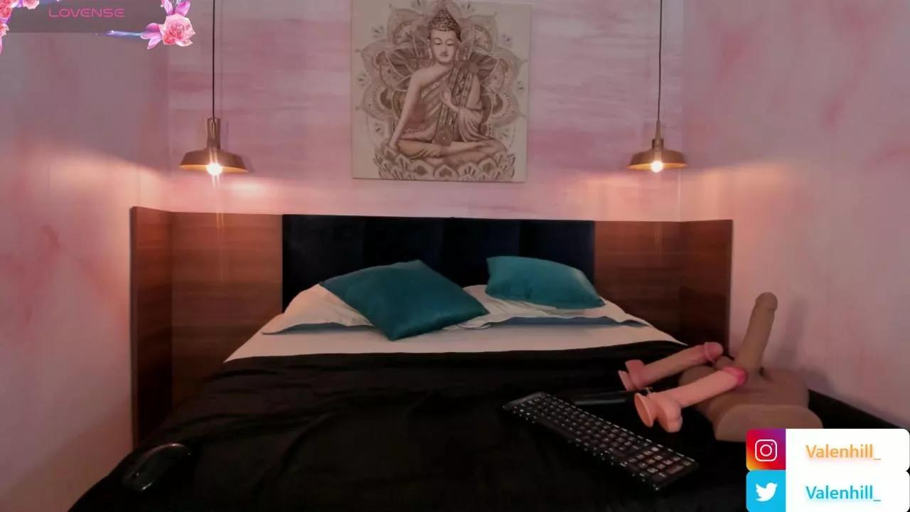 ValenHill on Cam4 