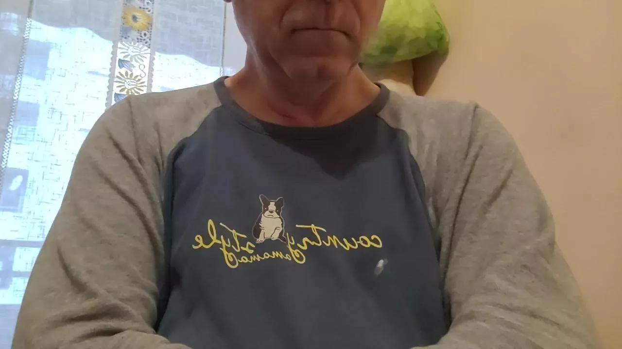 wolf_free on Cam4 