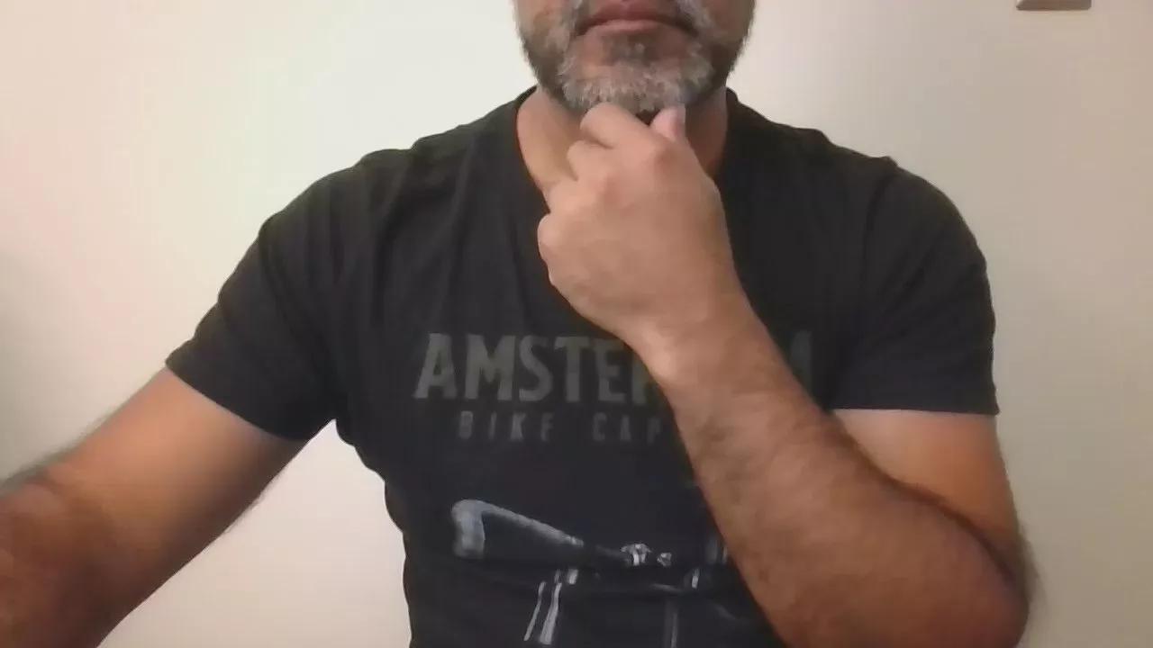 x_esar_x on Cam4 