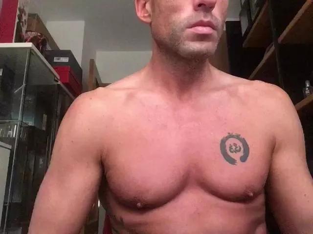 Xisco8_2 on Cam4 