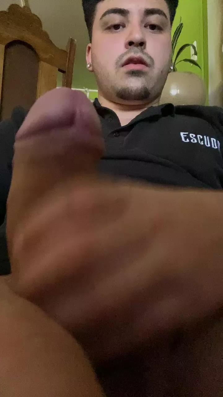 Young_boy_21ch on Cam4 