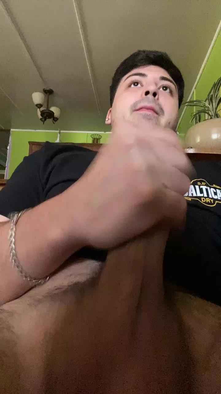 Young_boy_21ch on Cam4 
