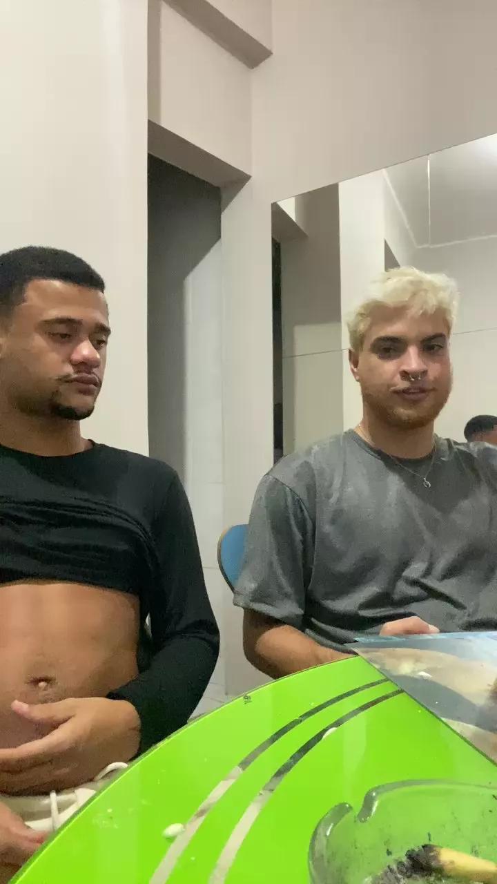 young_safado on Cam4 