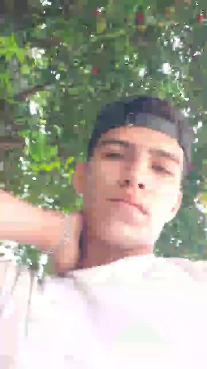 your_latin_cock on Cam4 
