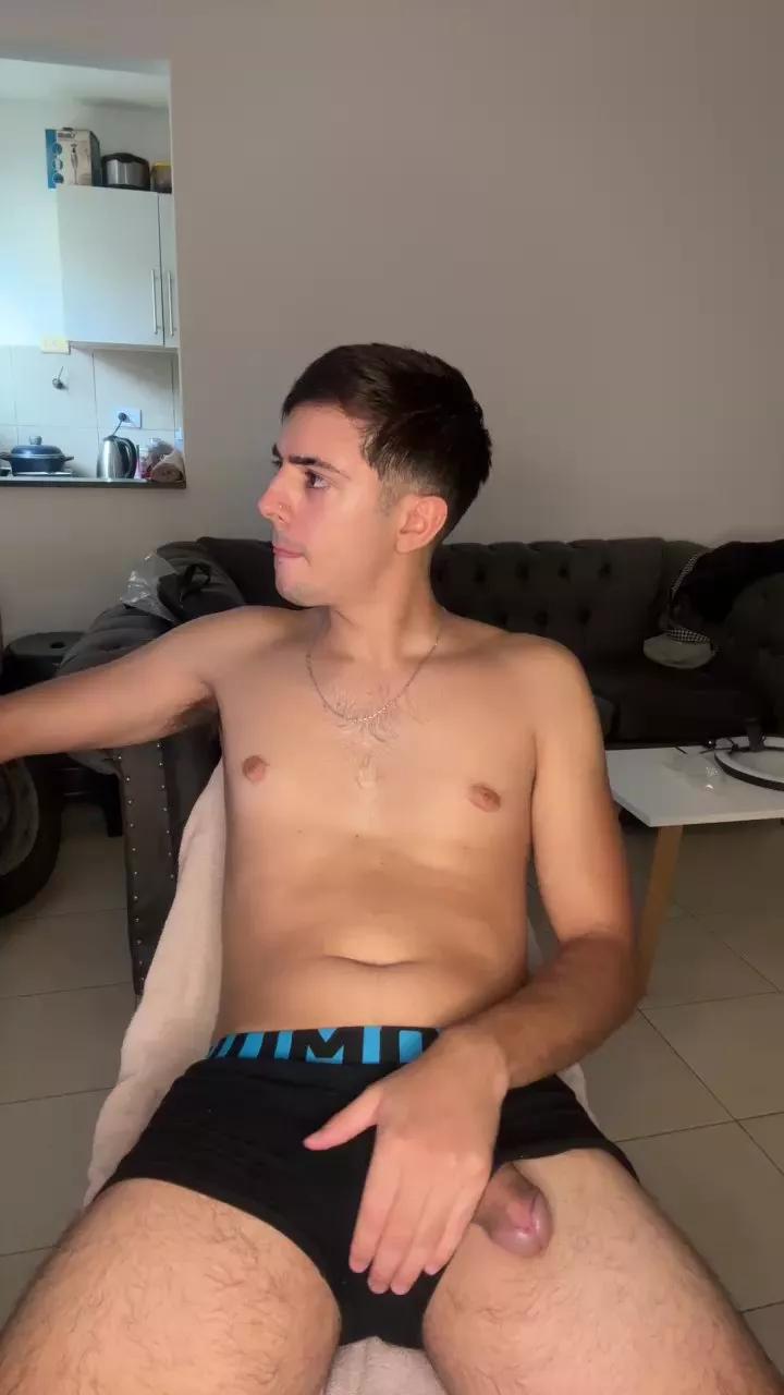 Zonaoeste4 on Cam4 