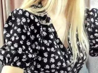 Offline miss-bblonde1 on CamSoda