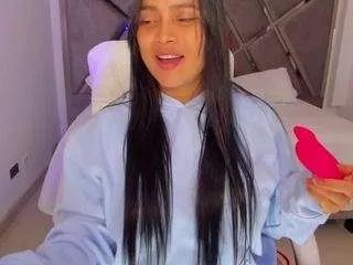 Offline salommecruz on CamSoda