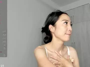 1reisatumi on Chaturbate