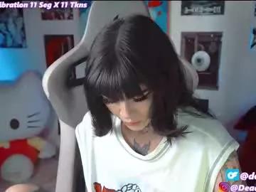_deadly_doll on Chaturbate