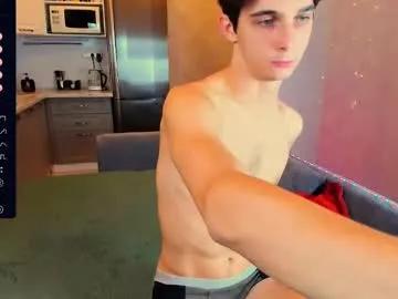 Freechat aaron_bang on Chaturbate