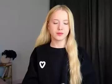 adele_armas on Chaturbate