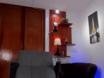 Freechat adonis_dlh on Chaturbate