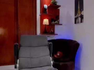 Freechat adonis_dlh on Chaturbate