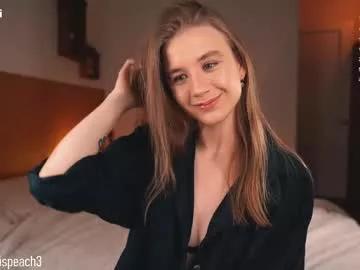 alexispeach on Chaturbate