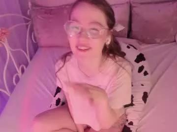 alice_kinky_girl on Chaturbate