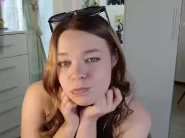 alinabae on Chaturbate