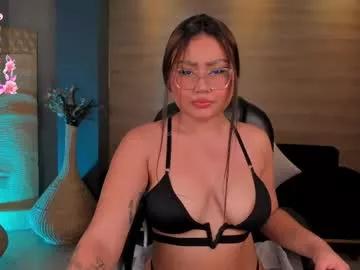amberlewis_ on Chaturbate