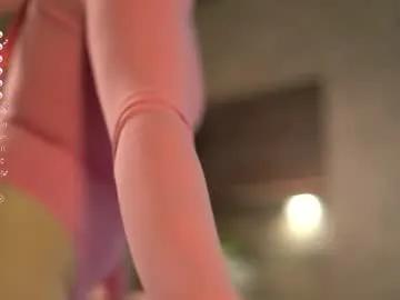 ambershoney on Chaturbate