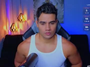 andresfiit on Chaturbate