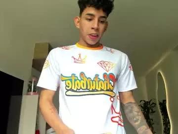 andrew_twink18 on Chaturbate