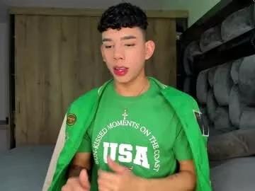 andrew_twink18 on Chaturbate